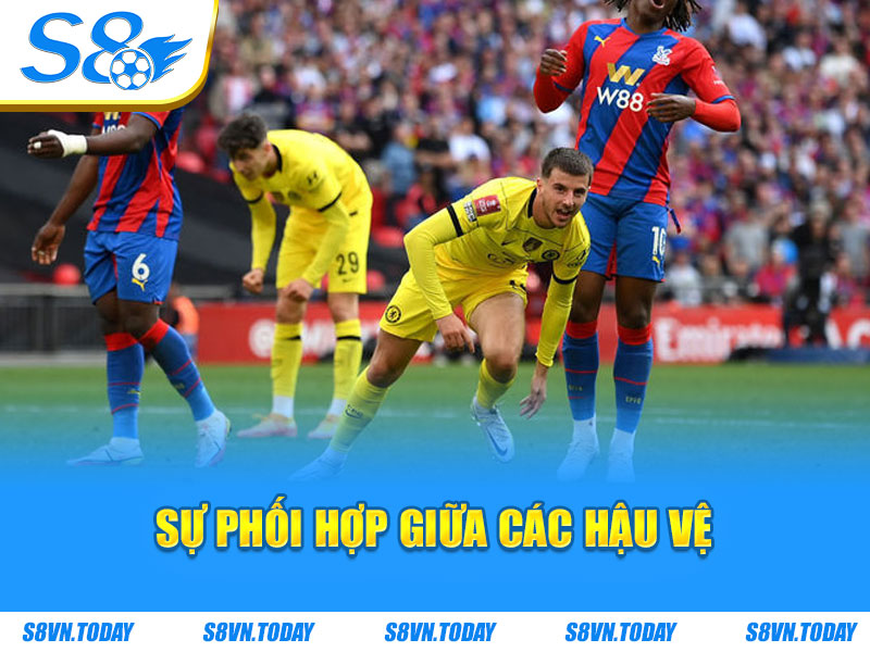Sự phối hợp giữa các hậu vệ